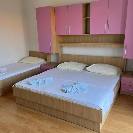 Apartmani Kacola Tučepi エクステリア 写真