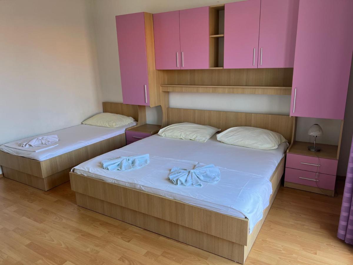 Apartmani Kacola Tučepi エクステリア 写真